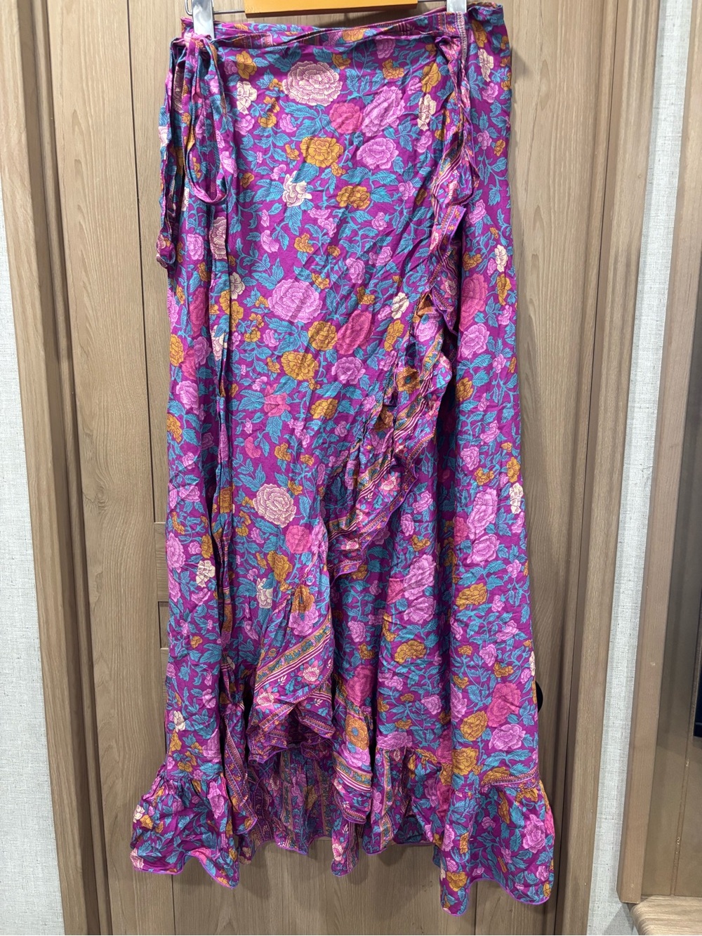 Sea Lustre Floral Wrap Skirt Size M/L Ruffle Midi Flowy